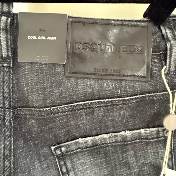 NWT DSquared2 Cool Girl Jeans, Size 6 (Waist 28/29) - Black - Picture 5 of 5